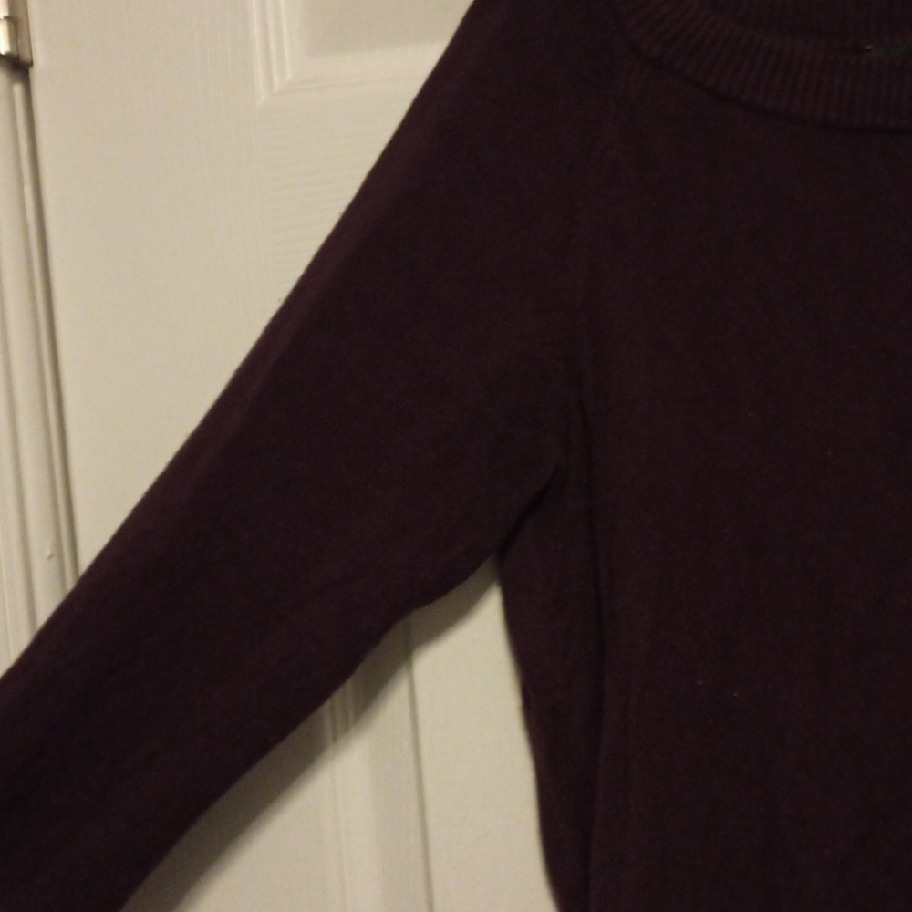 Sweater - Picture 2 of 2
